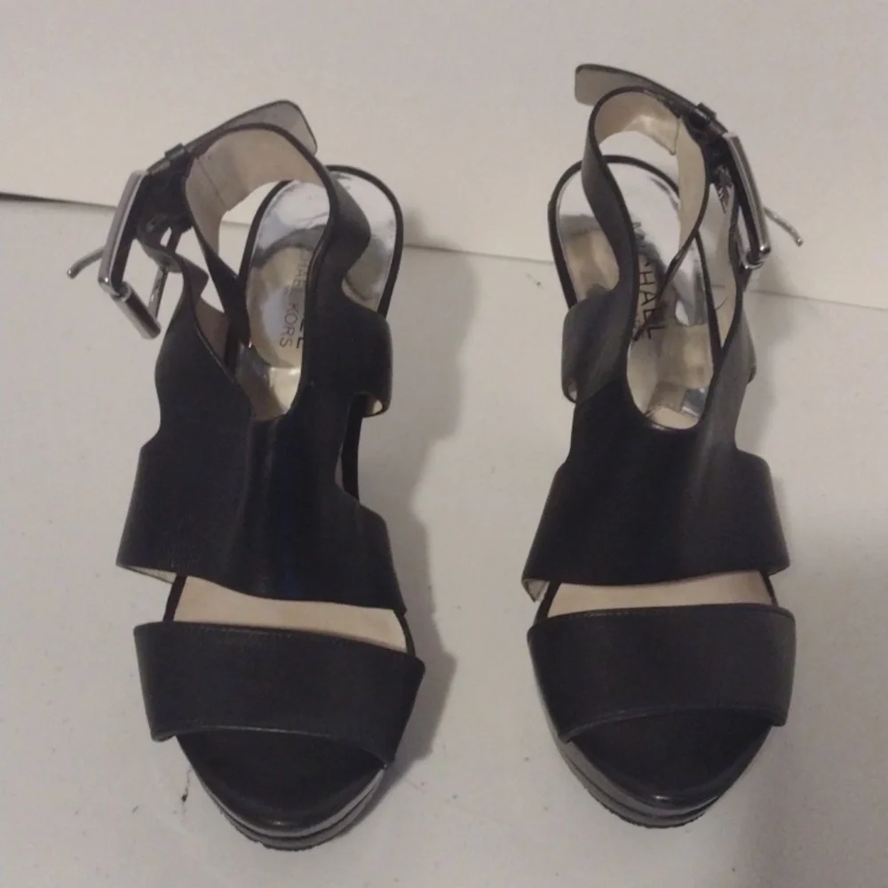 Michael Michael Kors Black Chunky Stiletto High Heels size 6 leather